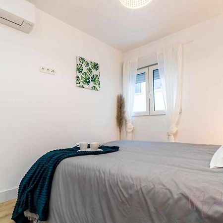 2 Apartamento En Estadio Sevilla 6 Plazas 3 Hab Y Metro エクステリア 写真
