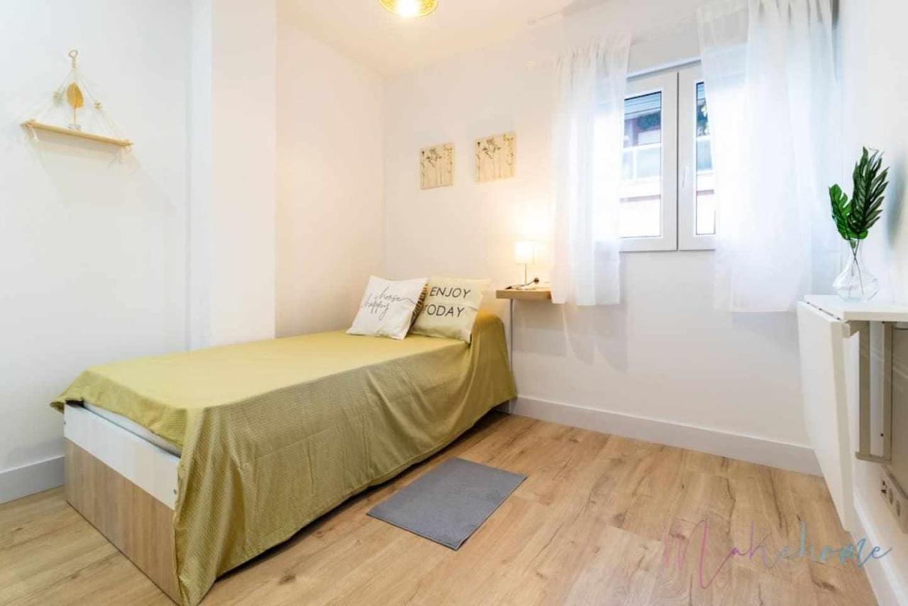 2 Apartamento En Estadio Sevilla 6 Plazas 3 Hab Y Metro エクステリア 写真