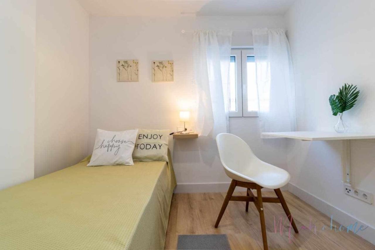 2 Apartamento En Estadio Sevilla 6 Plazas 3 Hab Y Metro エクステリア 写真